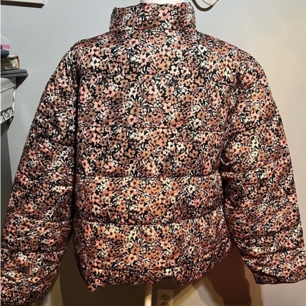 - Time and Tru wind resistant puffer jackets 2x - Picture 3 of 7